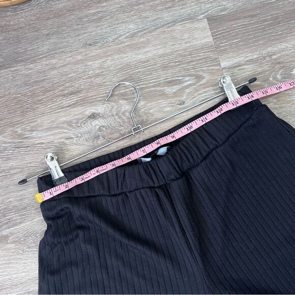 LuLus black ribbed wide leg‎ pants - Picture 7 of 7